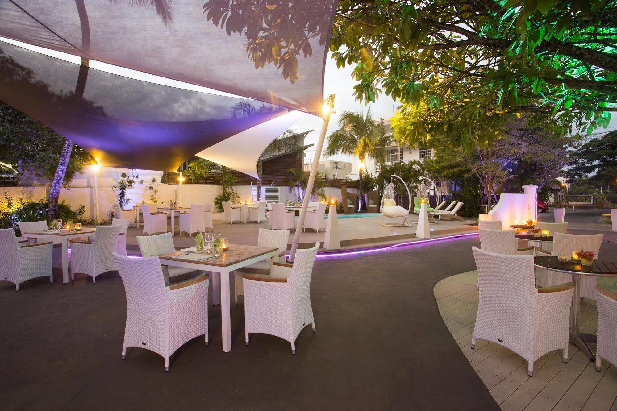 เอสปรี ลิเบรอ เรสเทอรองต์ แอนด์ เกสท์เฮาส์ Hotel กรองด์เบย์ ภายนอก รูปภาพ